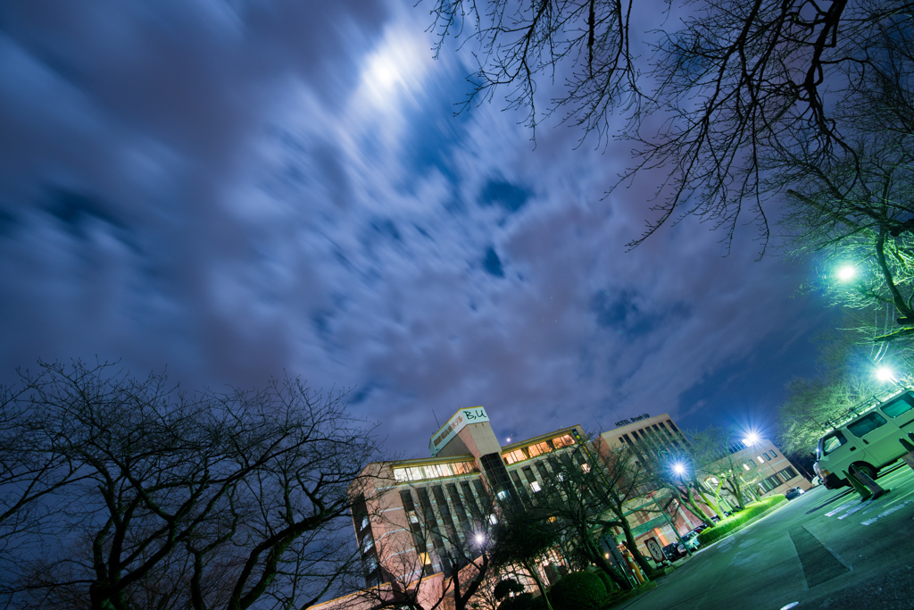月夜の雲流し