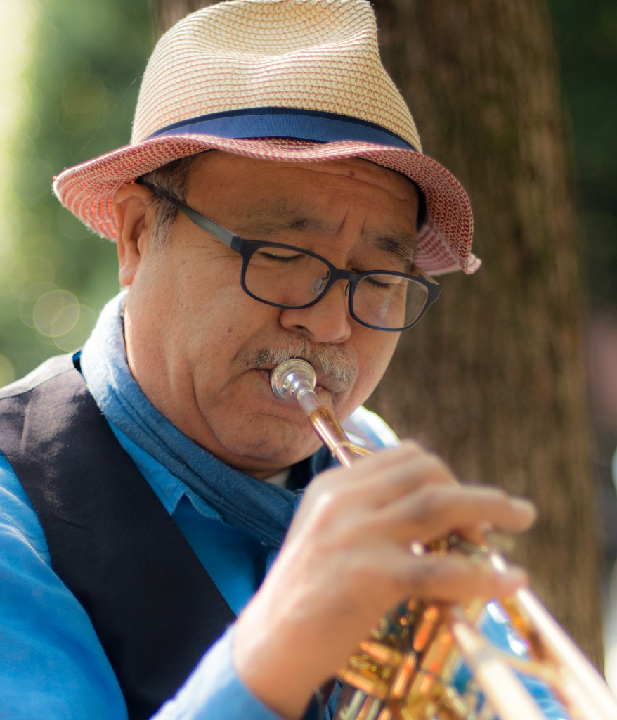 上野のパフォーマー