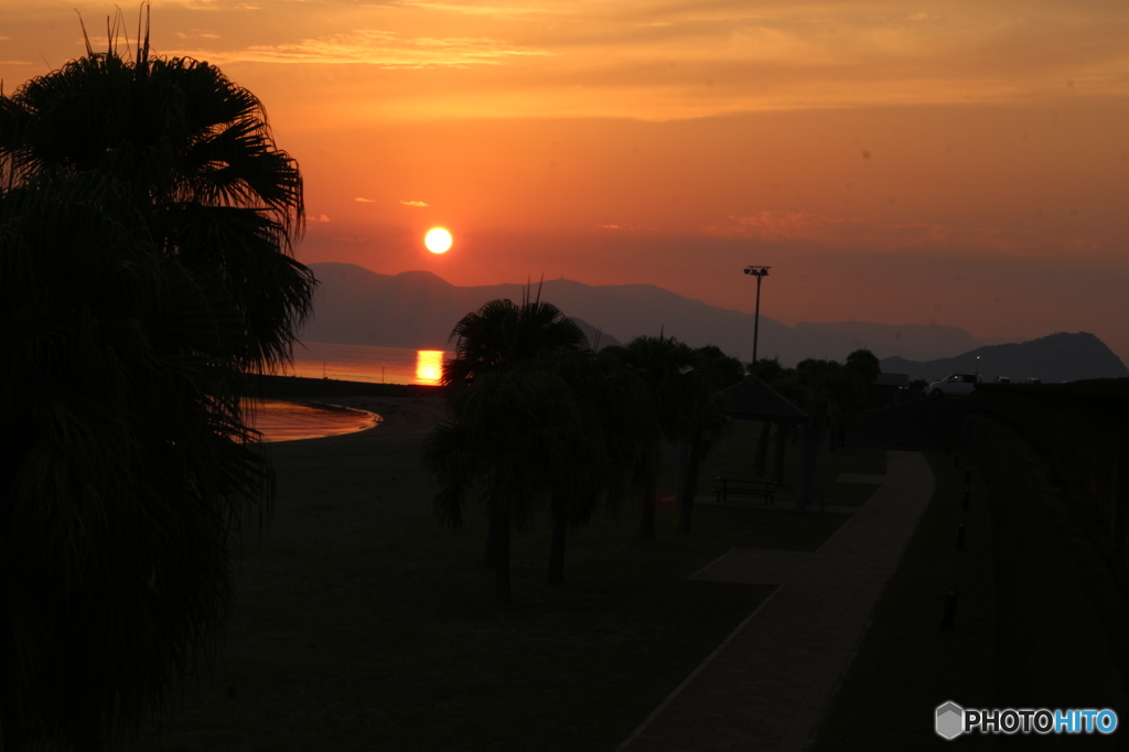 下井海岸の夕日