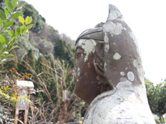 その横顔