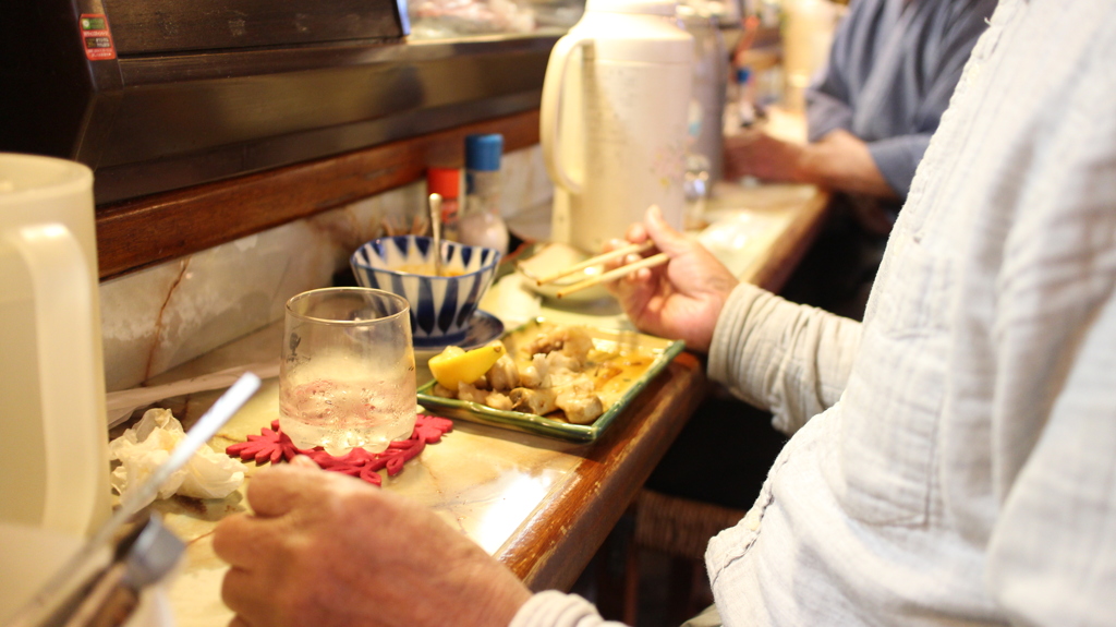 今宵の儂は、肉に飢えておるわ!