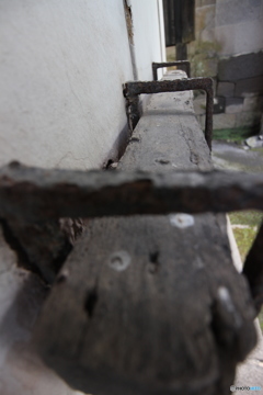 閂