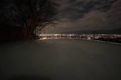 盆地の夜景