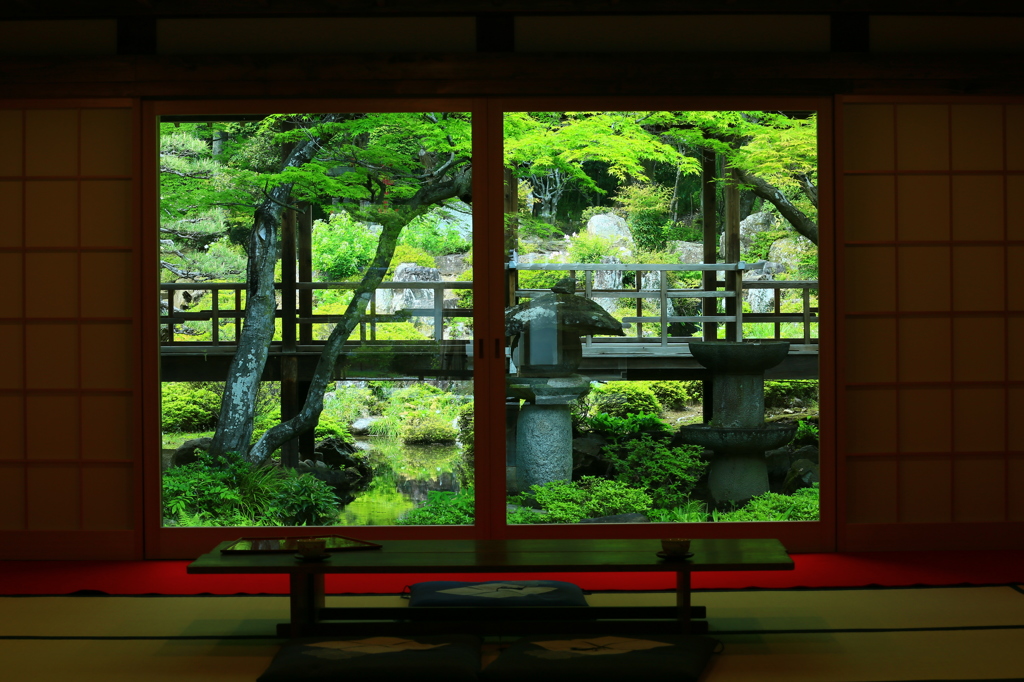 緑の庭園