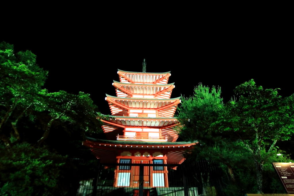 ５０の塔！