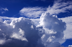 夏雲