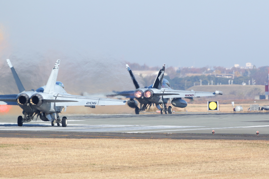500番　隊長機２