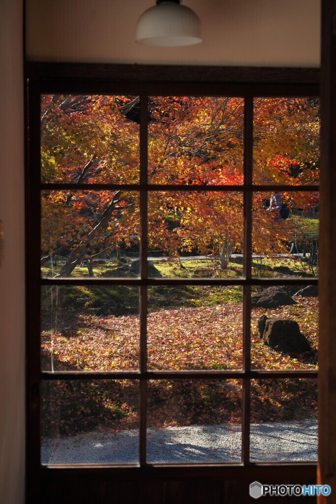 古硝子の向こう