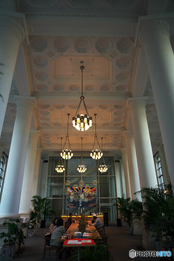 歴史的建造物の中