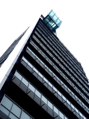 METAL BUILDING