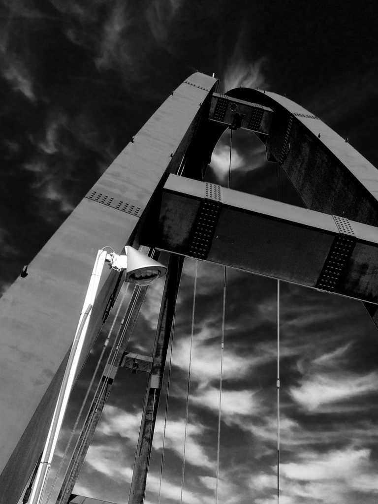 暗黒青空