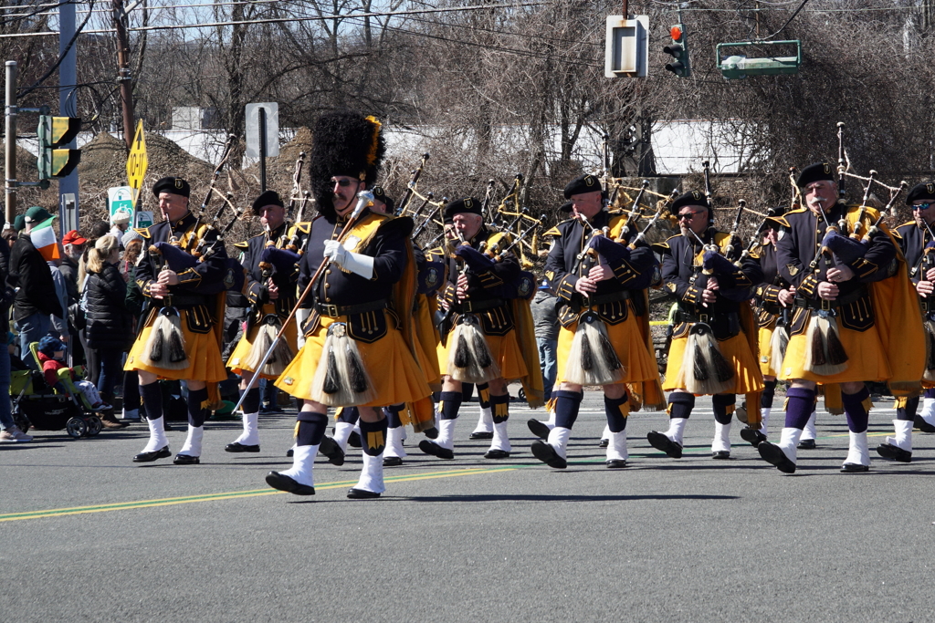 Bagpipes Marching(黄色キルト)