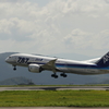 B787 TAKE OFF