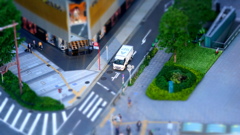 ミニカーで遊ぶ