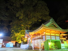 八幡朝見神社