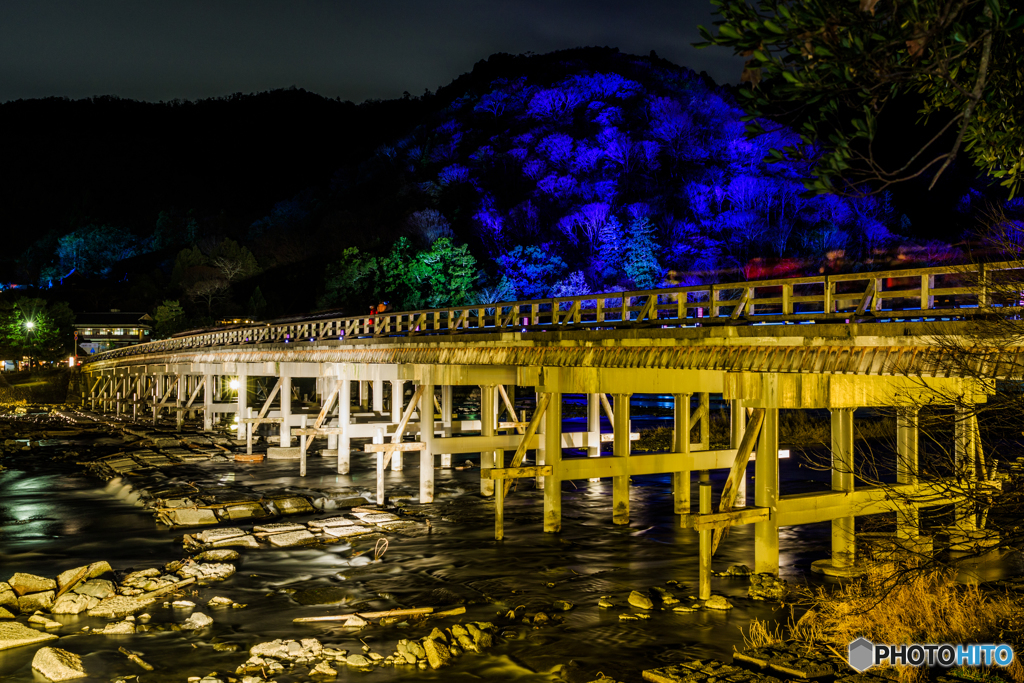 嵐山の灯り