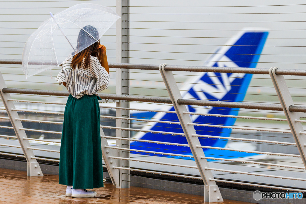 トリトンブルーの雨
