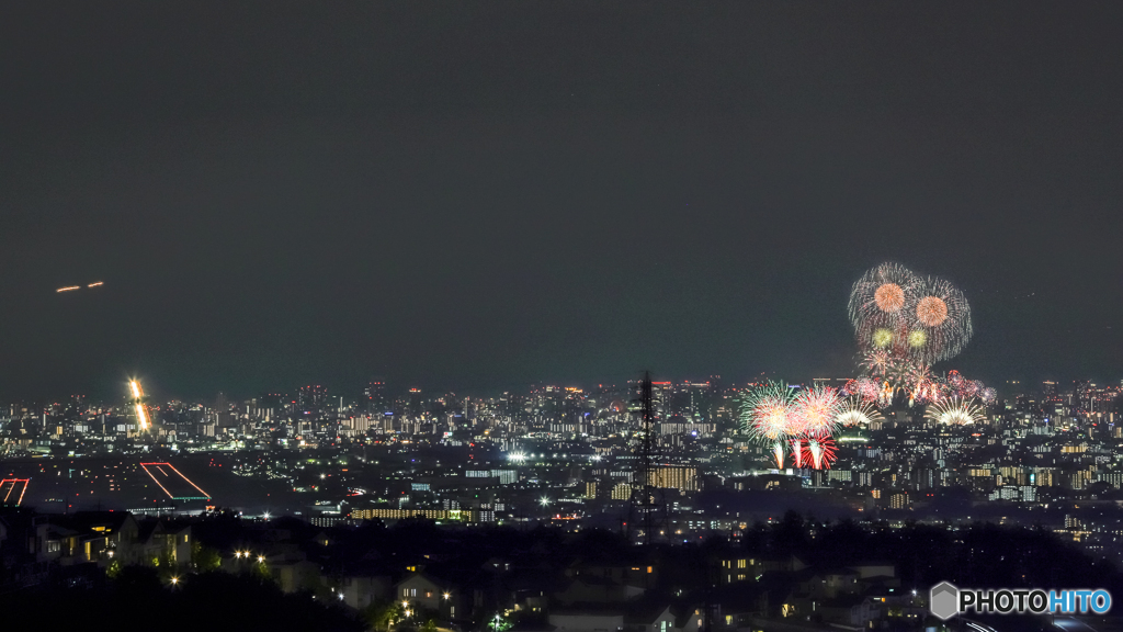 ダブル花火と空港