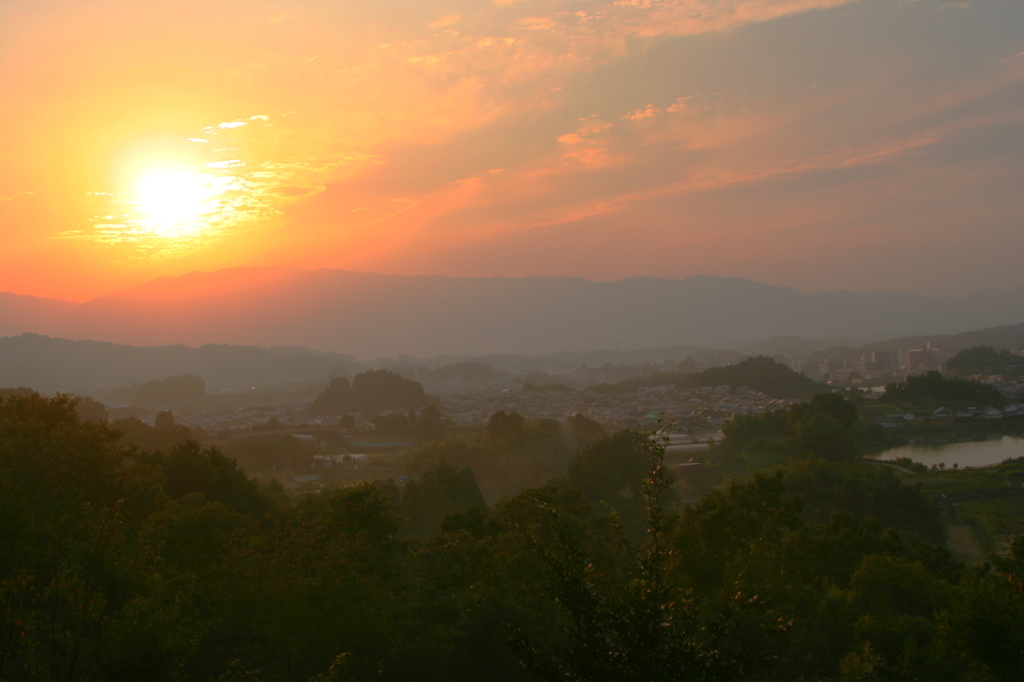飛鳥の夕日