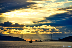 明石海峡と羊雲