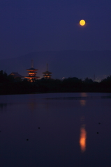 月映りの薬師寺