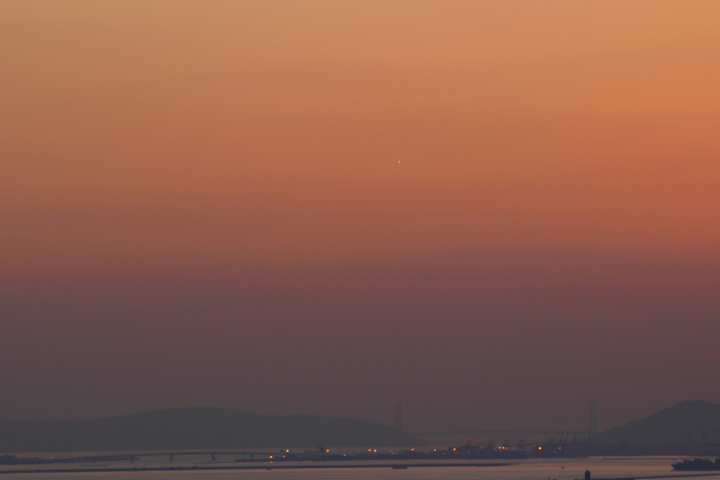 明石海峡大橋とPS彗星