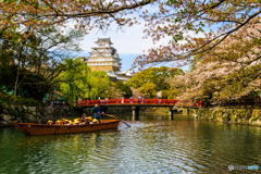 姫路城と和船