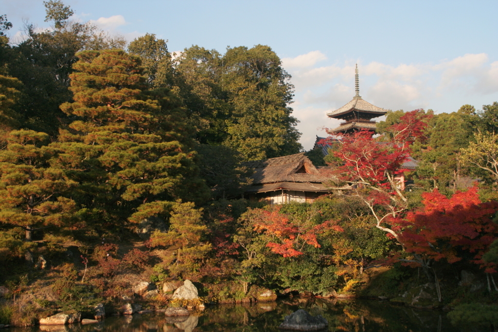 北庭と五重塔