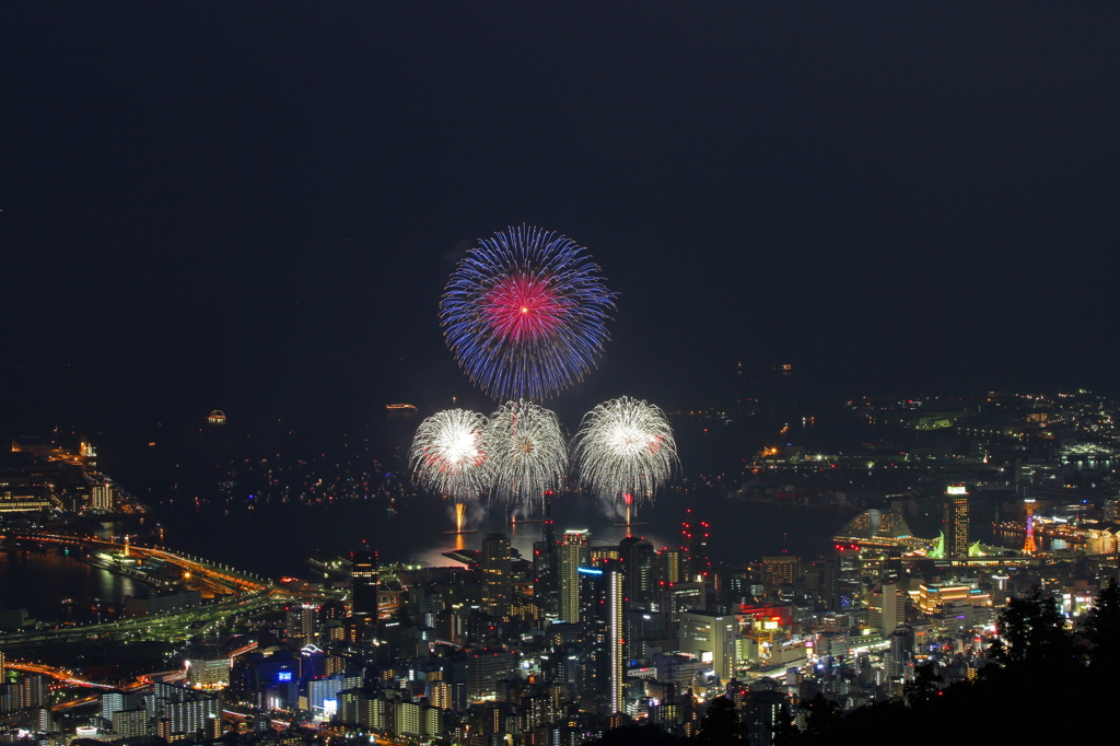 みなとこうべ海上花火