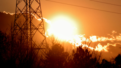 鉄塔と夕日