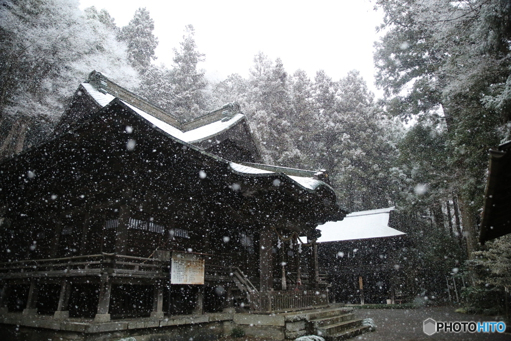 与瀬神社　相模湖