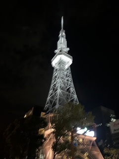 名古屋タワーは赤くない