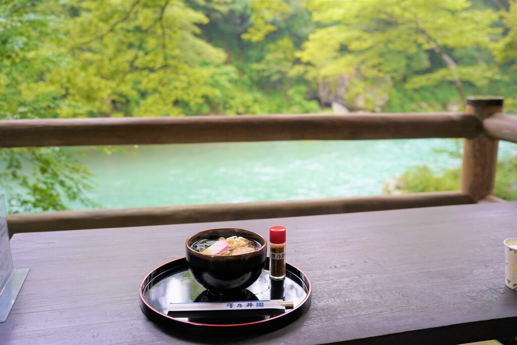 おうどんが美味しゅうございます。