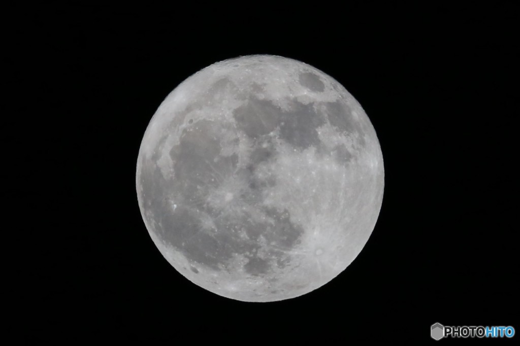 FULL MOON