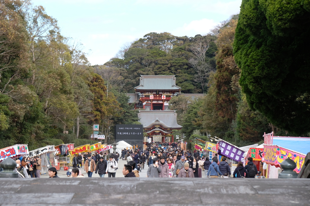 元旦前の鶴ヶ岡八幡宮