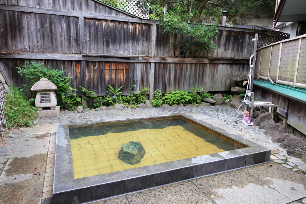 温泉貸し切り？