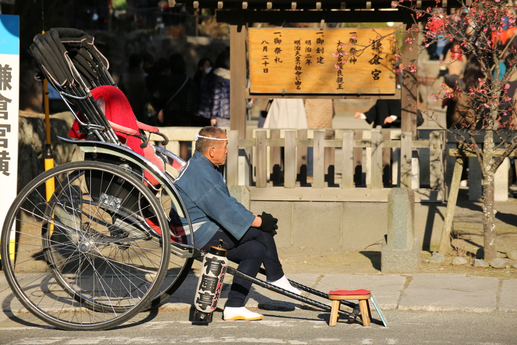 初詣は混んでるから商売あがったりだ。。