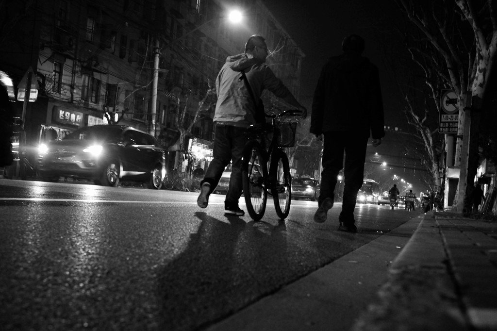 正座しながら撮影