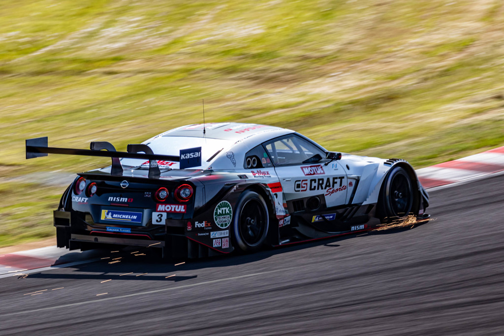 CRAFTSPORTS MOTUL GT-R