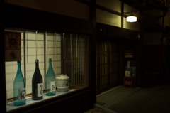 夜、造り酒屋