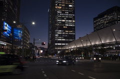 八重洲口夜景