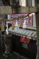 鳥居のある風景