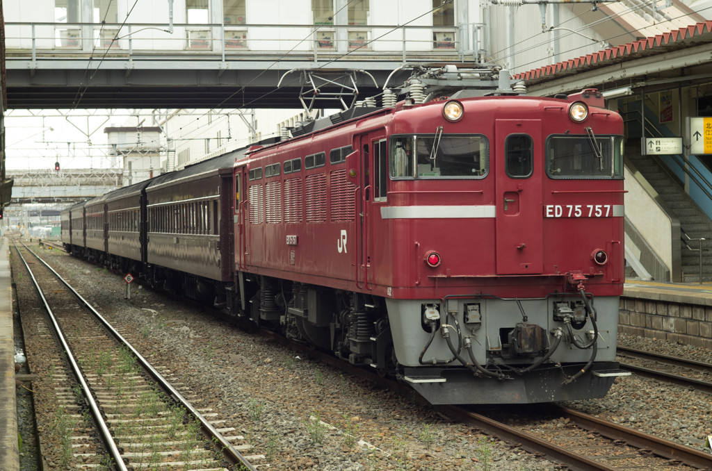 OLD LOCOMOTIVE