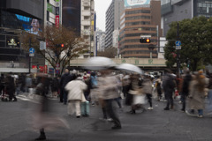 渋谷スクランブル交差点の人々
