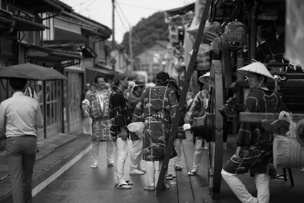 越後國村上   祭りの男たち