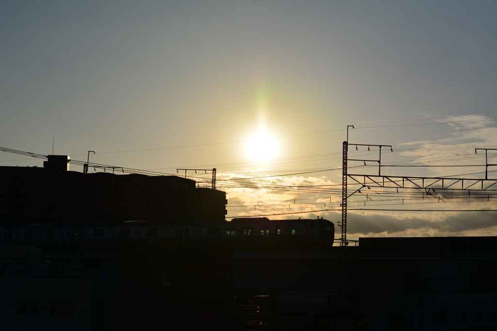夕陽と根岸線