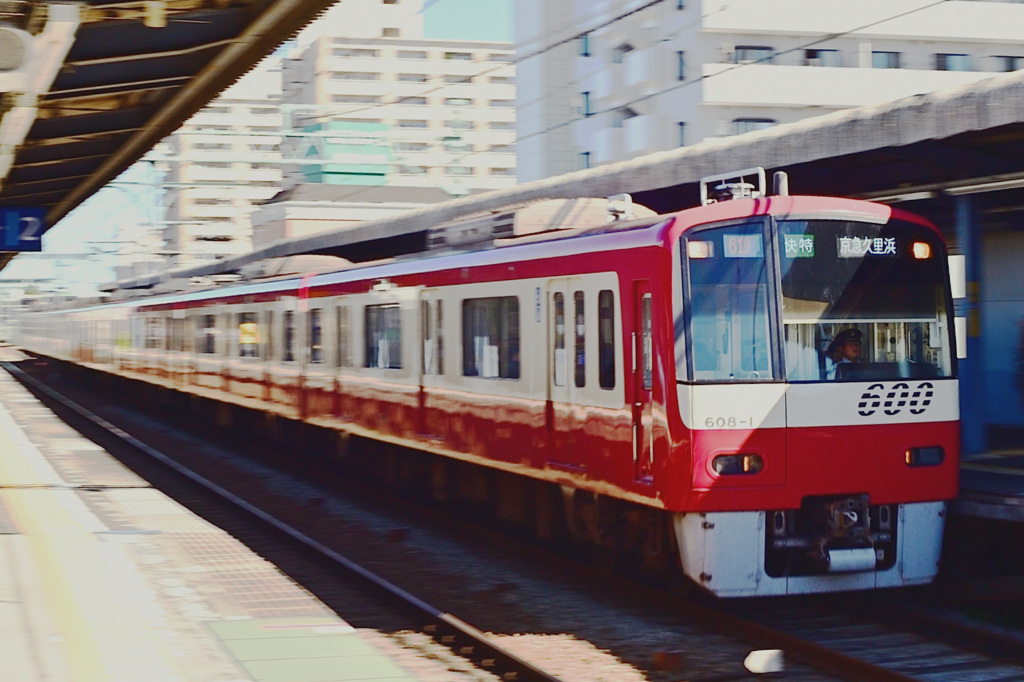 6081F