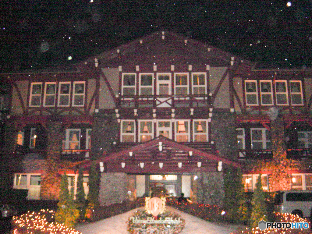 雪のホテル