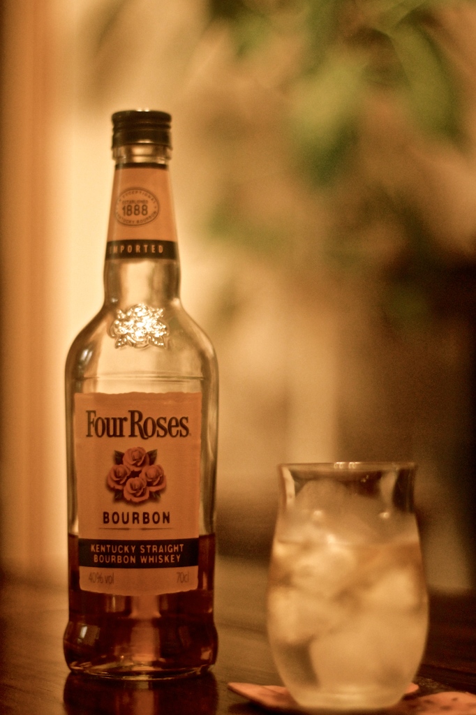 今夜も飲む