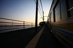 海芝浦駅